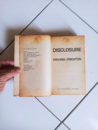 Gambar Disclosure by Michael Crichton (Bahasa Inggris) dari Toko Buku Bekas Aksiku Kota Administrasi Jakarta Timur 3 Tokopedia