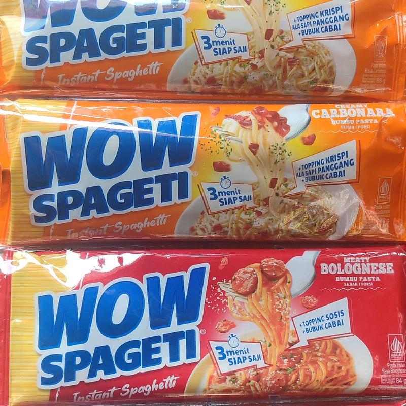promo  mie wow spageti  instan carbonara dan Bolognese kartonan 3