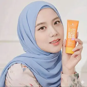 Emina Sun Battle Bright Glow SPF 35 PA+++ Sunscreen Serum Amino Vitamin C