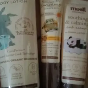 Moell Bundling Physical Sunscreen & Body Lotion - SPF 50+ PA++++ - Sunscreen & Pelembap Kulit Sensitif - Pilihan Ibu Hamil & Menyusui - Formulasi Dokter