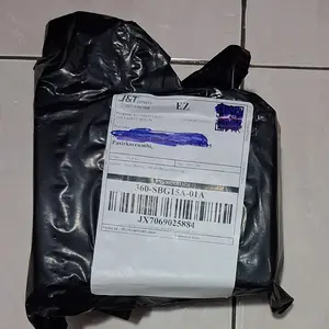 Penyegar Udara Mobil Tenaga Surya Parfum Mobil Pesawat Diffuser Ventilasi Dasbor Udara Aromaterapi Helikopter Aksesori Interior Mobil