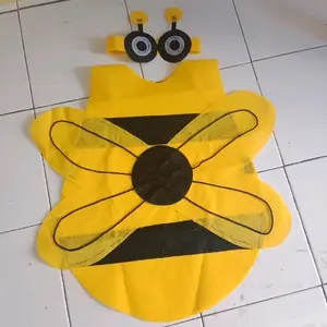 kostum karnaval hewan lebah