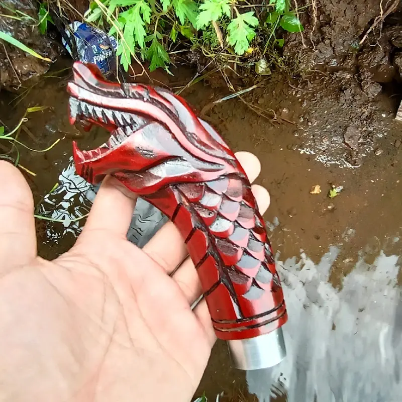 Gagang ukir naga merah 15cm 0