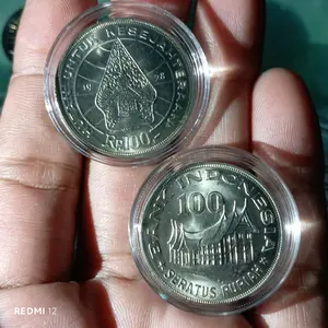 uang koin kuno 100 rupiah tahun 1978 gres mulus luster asli