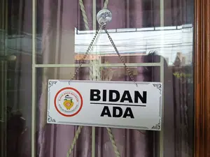 Papan Infomasi Bidan Logo IBI - Model Terbaru