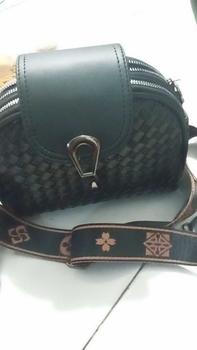 Product Review of SAMDESHOP Ghina - Singbag Wanita Tiga Ruang Luas Muat Banyak , Tas  Wanita Kekinian from u**1 1