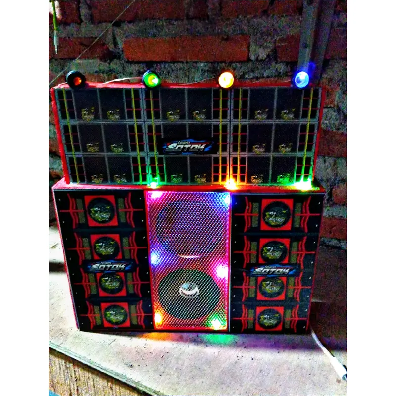 SOUND SYSTEM MINIATUR FULL LAMPU SIAP BUNYI PRODUKSI SENDIRI WARNA MERAH Baterai 1