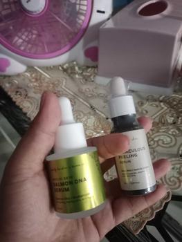 Product Review of [Beauty Lux Skin] [2pcs] DNA SALMON Mochi Skin Serum + Miraculous Peeling Serum | Perawatan Tanda Penuaan Anti Aging Eksfoliasi Pencerah Wajah from m**i N**n 3