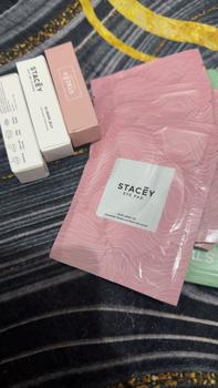 Product Review of Stacey Healthy Pout Lip Serum - Make Up Lip Serum Korea Vitamin Bibir from m**2 0
