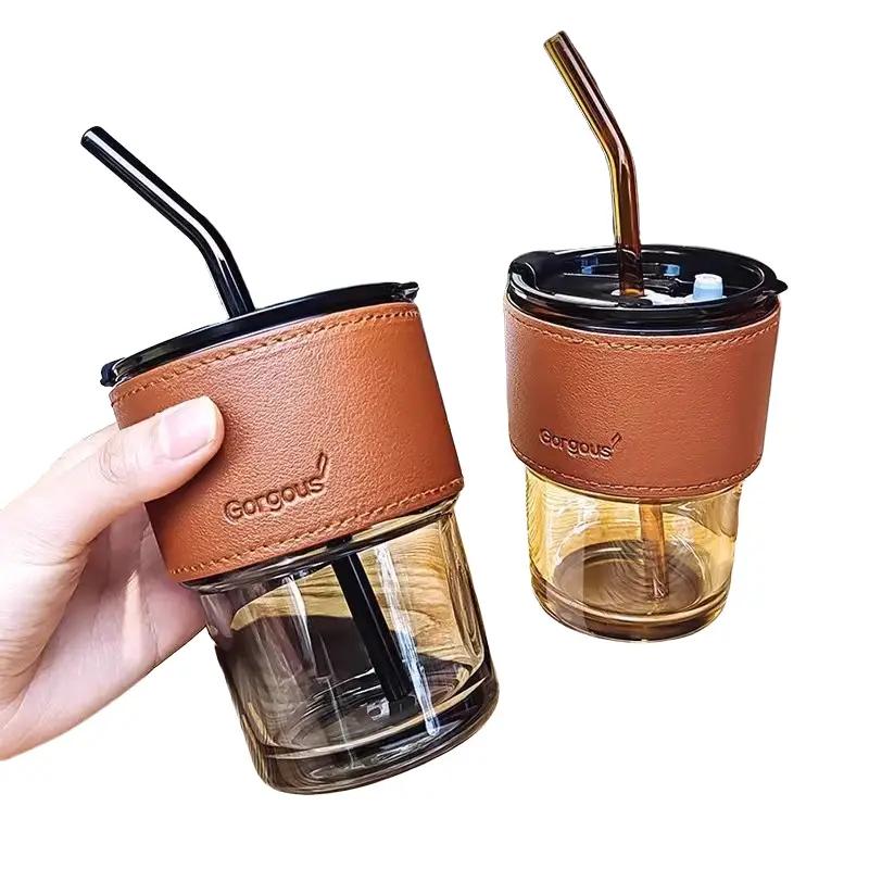 Kaca Aesthetic Tumblr, Botol Minum Gaya Vintage dengan Sedotan dan Tutup, Desain Eksklusif untuk Menikmati Minuman Kesukaan Anda dengan Lebih Nyaman dan Elegan Gelas Souvenir Bottles Water 0