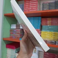 Gambar Buku Berhentidikamu Berhenti di Kamu - Gia Pratama dari Social Agency Baru Kota Yogyakarta 3 Tokopedia