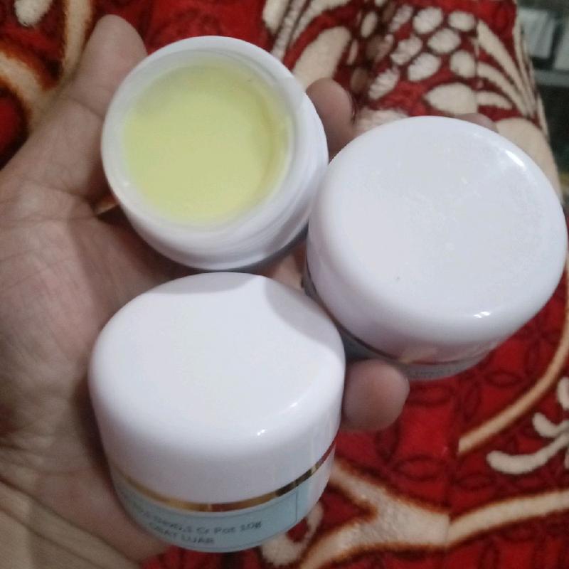 Perawatan Wajah dengan Cream Flek Label Biru 4