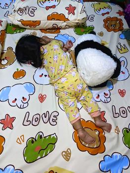 Product Review of 10 DESIGNS CHARACTER 100% CANADIAN COTTON 3in1 (bedsheet with 2 pillowcase) from 𝒋**𔓘 0