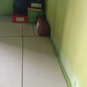 Karya Abadi 1SET Kelengkapan Jendela - Hak angin Jendela - kunci jendela - engsel jendela hitam black 3inch
