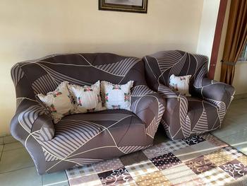 Product Review of Cover Sofa Sarung Sofa 1/2/3/4 Seater/Sofa Cover Elastic/Sofa Protector Covers 061 from A**a 0