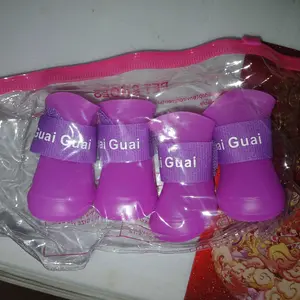 Pet Boots Dog Rubber Shoes SGG01 Set 4pcs Ryu Sepatu Boots Anjing Kucing Anabul Anti Air Sepatu Karet