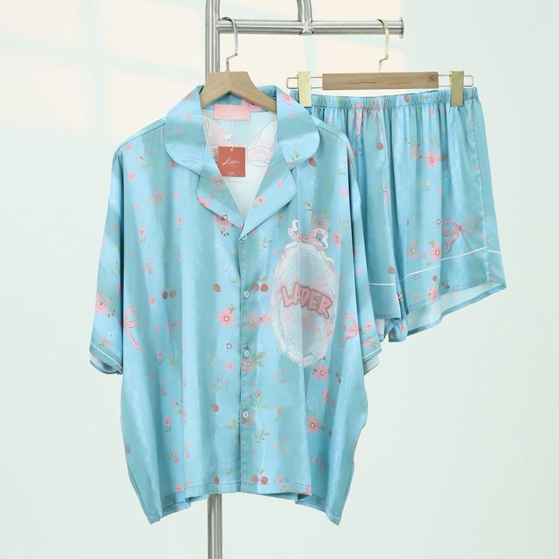 Bộ pijama không túi cánh dơi đùi Sọc xanh loang chữ Ladder