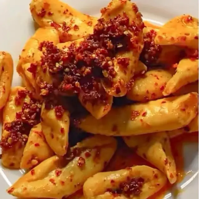 0tak-0tak Pedas Kering Chili Oil  - Inala Snack