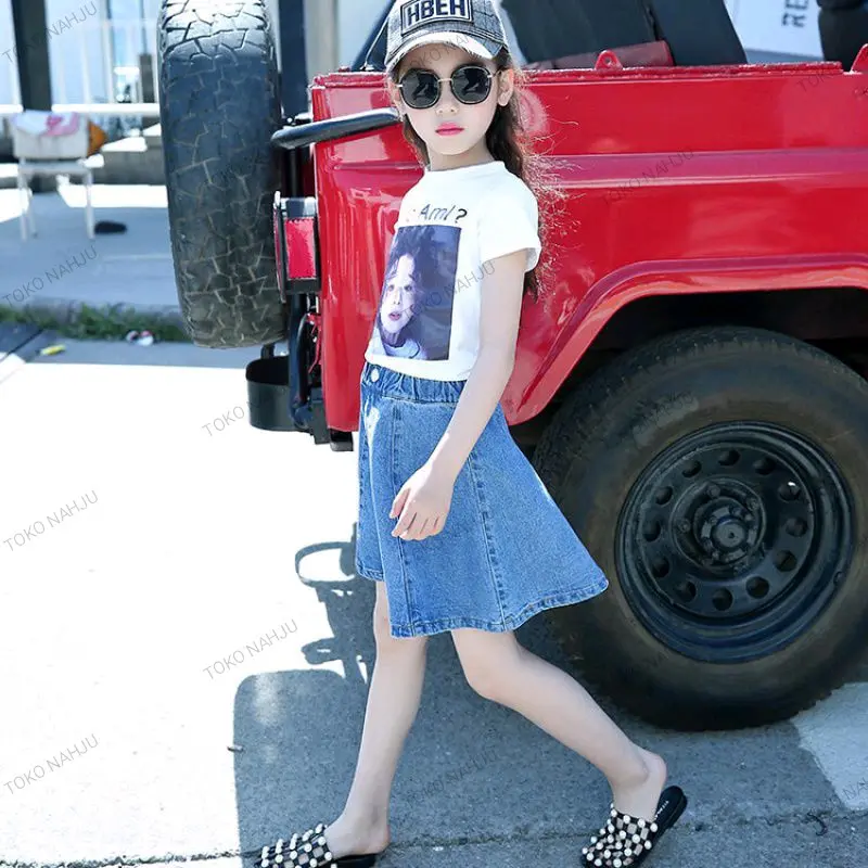 2024 Girls Denim Skirt Summer Shorts Skirt Fashion Kids 4-12 tahun Rok kancing Anak rok korea 7