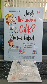 Product Review of BUKU EDUKASI ANAK: JADI ILMUWAN CILIK? SIAPA TAKUT? (99 Eksperimen Sains Asyik untuk Anak) Soft Cover from P**h 0