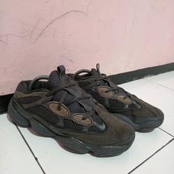 yeezy rat 500 black