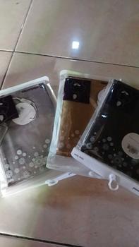 Product Review of Paris Legend Hijaberies Free Pouch Ziplock from M**a 0