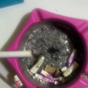 HelloKitty asbak hellokitty pink lucu hk pink bintang pink cantik dengan desain karakter lucu