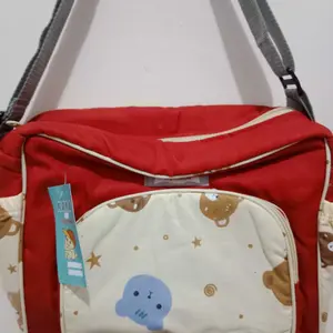 Nanaku Baby - Tas Selempang Bayi Medium Ukuran 30cm x 25cm x 14 cm Tas Bayi Multifungsi Perlengkapan Bayi Newborn
