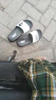 Product Review of 3 Warna Sandal Slop Venduti Stuff Lost Control Series Original from h**🌠 0