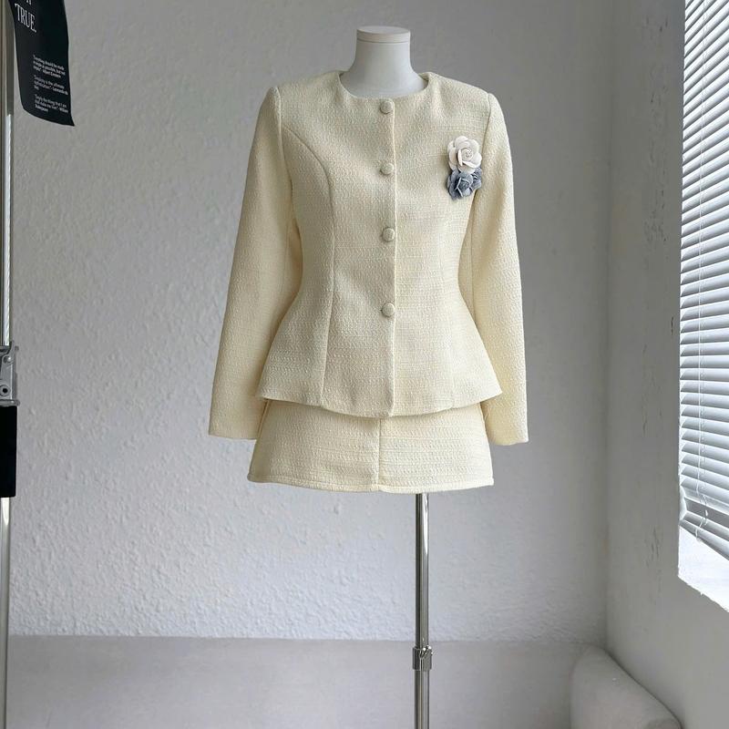   Tặng Kèm Hoa  Set Dạ Dài Tay + Chân Váy Chữ A Tiểu Thư Sang Chảnh 