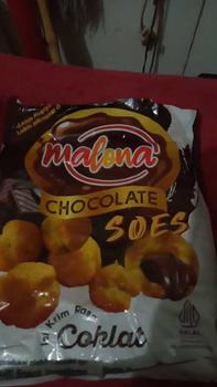 Product Review of COD Soes Coklat Cokelat/strawberry/ 500g/1kg /Update kemasan terbaru / merek baru/Malona/ mix rasa/halal Kue Sus Kering Isi soes coklat lumer 1 kgr Enak Murah （Cemilan keluarga, cocok untuk dewasa dan anak-anak） Chocolate Food Makanan Snack Manis from s**5 3