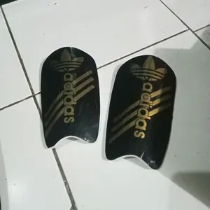 Pelindung Kaki Skin Deker untuk Aktivitas Outdoor guard