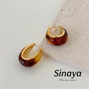 [Sinaya] Anting Perempuan Bahan Akrilik Bentuk Acak Gaya Retro Warna Logam Kuning Q508