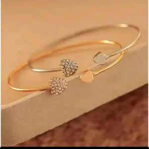 ( PROMO SPECIAL) Gelang Bangle Open Cuff Motif Hati Kristal untuk Wanita / Gelang Love / Gelang B..