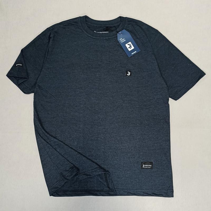 Product Introduction of Kaos Distro Pria P070 Navy Best Seller Logo Bordir Free Stiker Katun Santai T-Shirt Combed Baju Simple High Panjang Nyaman Pendek Hitam 2
