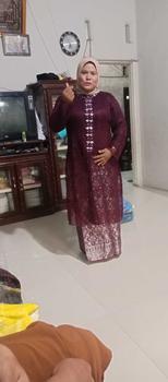 Product Review of Aywears - Set couple pasangan BURGUNDY kebaya brukat kurung malika dan rok songket dan kemeja battik pasanga.  Kondangan Wanita Pesta from S**a s**a 1