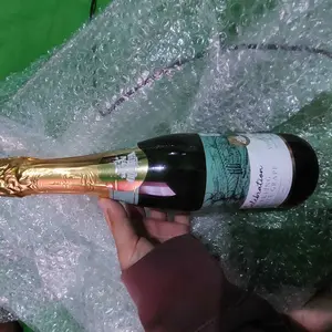 Star Village Celebration Sparkling White Grape 750ml - Jus Anggur Putih Soda Premium untuk Pesta