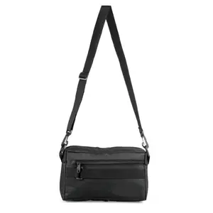 Tas Slempang Pria Wanita Pouch Bag Hitam Simple Unisex Single Letter u premium