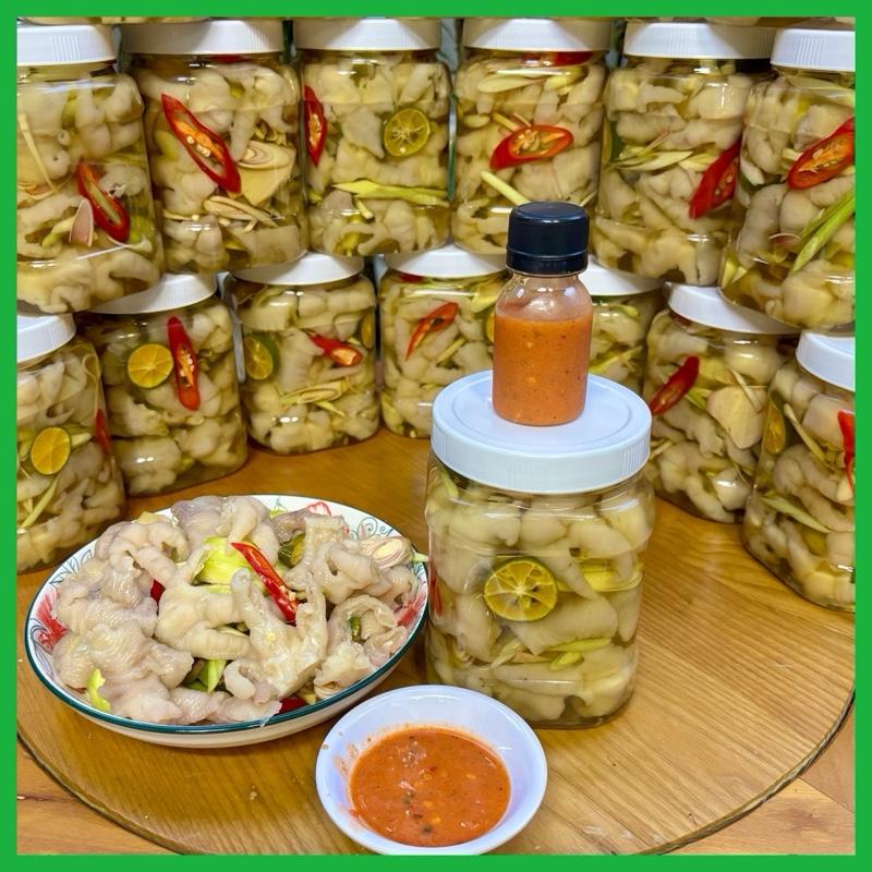 [Chỉ giao miền Nam] Combo 1 chai muối chấm + 1 hủ chân gà ngâm chua ngọt