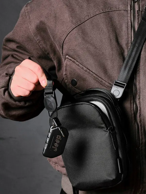Tas Selempang Pria Alpaka Metro Sling V2 Shoulder Phone Bag Organizer  69/255 0