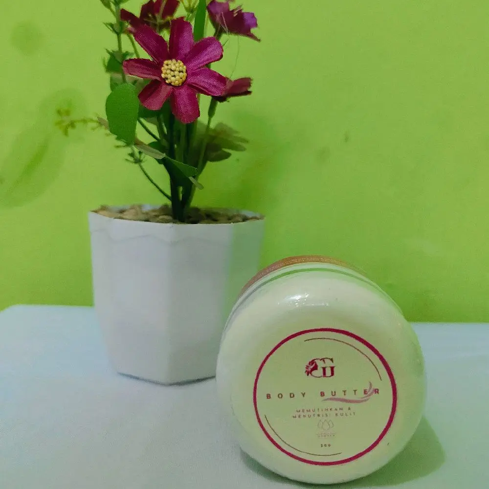 WHITENING BODY BUTTER PEMUTIH TUBUH