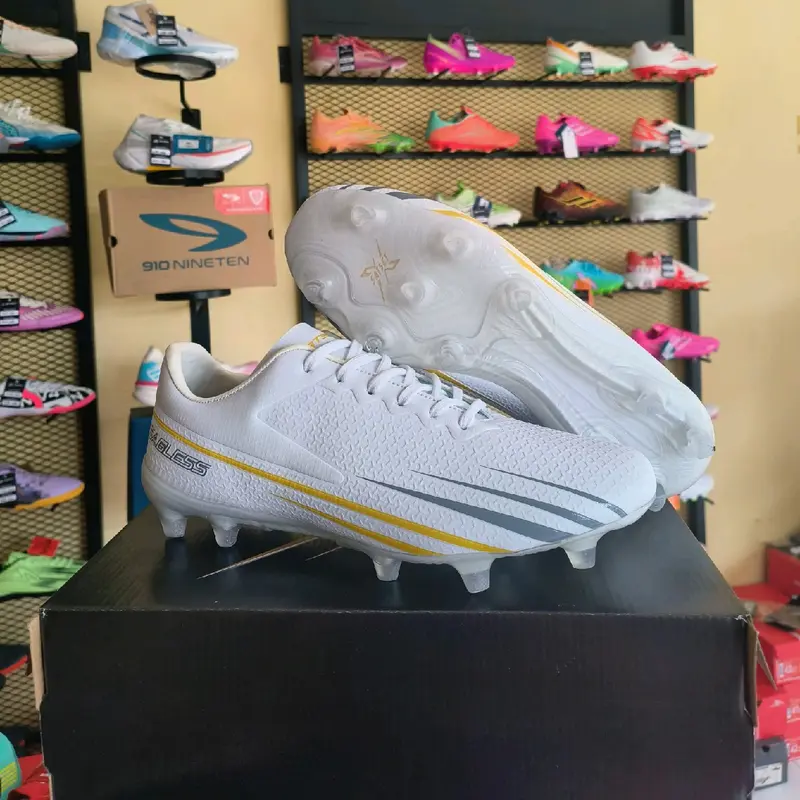 Sepatu Bola Satsetx Eagless Series FG White gold original Boots 0