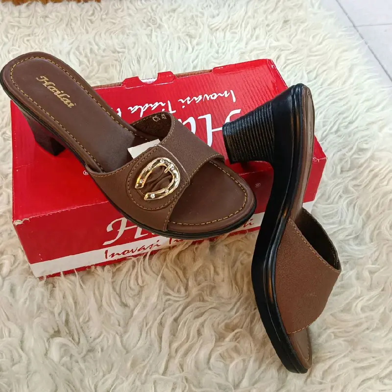 sandal hailai bidang besar size 36-40 hless. 5.turun 1 no 3