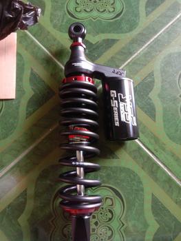Product Review of Shock Tabung Yss New G-PLUS Smooth Vario 125 Vario 150 Beat Fi Scoopy Fi Vario 110 Fi Spacy Fi 330MM Original Thailand Yss from A**l 0