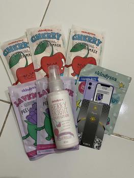 Product Review of Masker Organik Skindyssa - Daisy Organic | Facemask Travelsize 20gr | Greentea - Milk - Chocolate - Strawberry | Mencerahkan, Meredakan Jerawat Komedo Bruntusan, Kontrol Minyak, Kulit Kering, Kulit Sensitif Oat Extract Pencerah Wajah from k**h 1