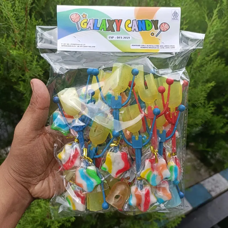 PERMEN HADIAH LONCENG MAINAN ISI 20 PCS GROSIR 1