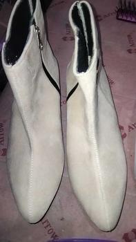 Product Review of Hills mini boots variasi V (JM02) Pergelangan kaki from A**a 1