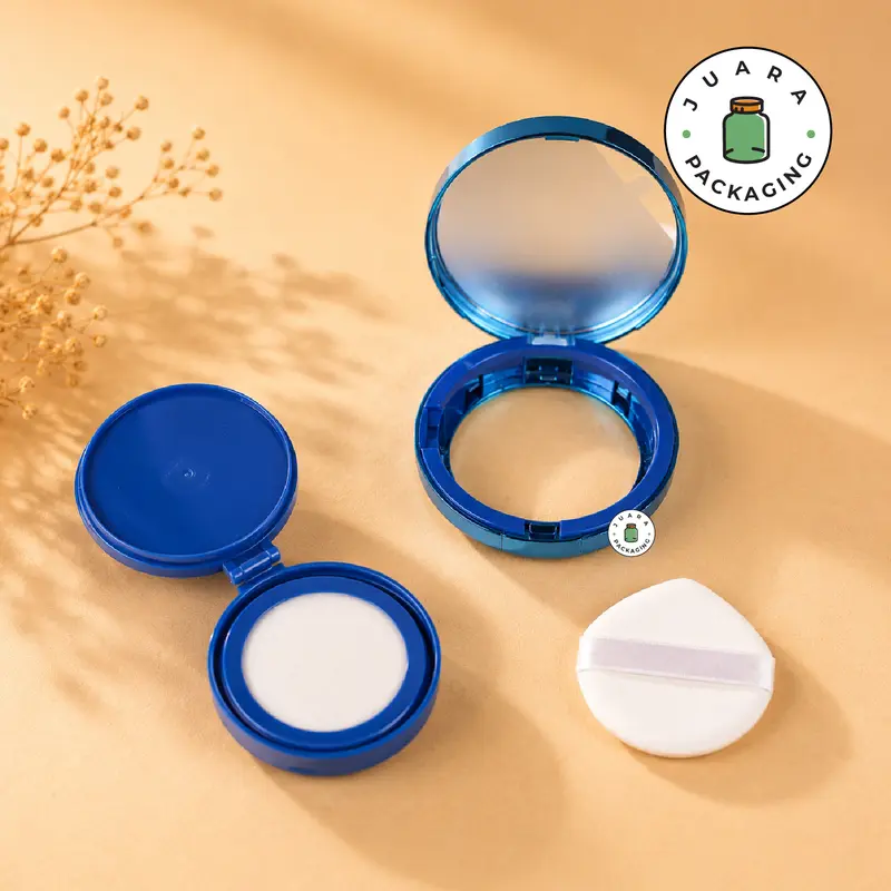 Wadah Cushion 11ml – Kemasan Cushion Warna Biru Glossy Elegan dengan Sponge Puff Untuk Bedak Cushion Cair atau Padat Refill Kosong Ukuran Mini 11 ml Cocok Untuk Travel dan Sample Kosmetik
