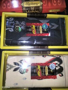 Product Review of Sarung Atlas Idaman Kembang - Motif BHS Hitam Batik from m**7 3