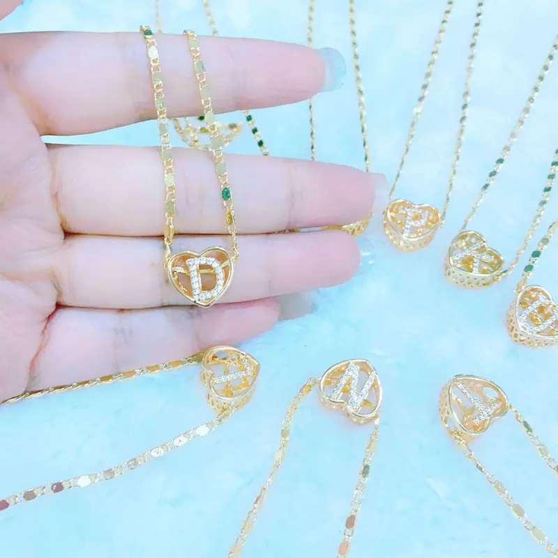 Kalung abjad Fashion Wanita liontin huruf 3